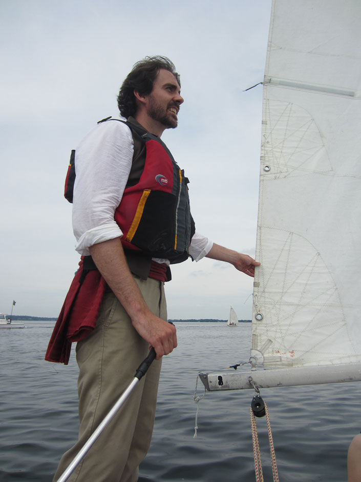 A scurvy pirate sailing a J/22